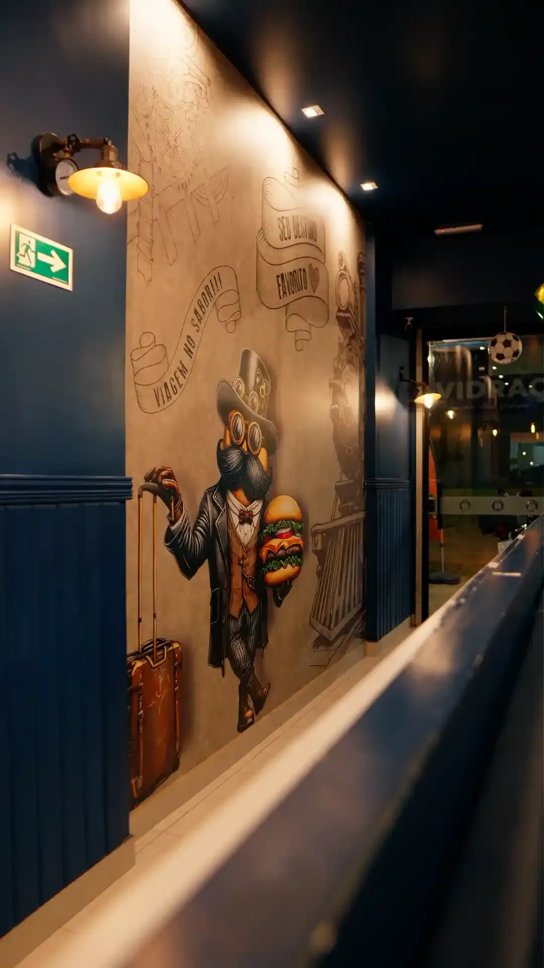 Mural da Estação Vitoriana